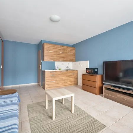 Smart With Parking & Balcony In By Renters * Сопот