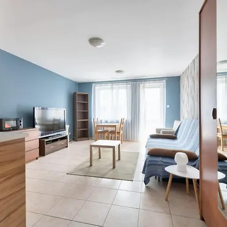 Smart With Parking & Balcony In By Renters *